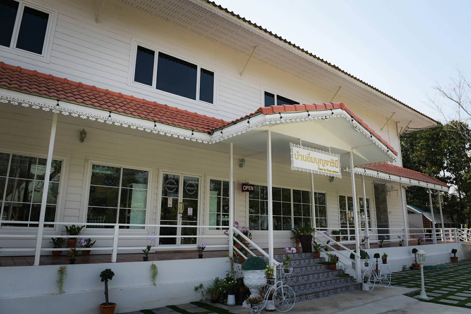 วอนผู้ใจบุญช่วย" รร.ธรรมจารินี" อุปการะเด็ก กำลังประสบปัญหาขาดแคลนทุนทรัพย์ 