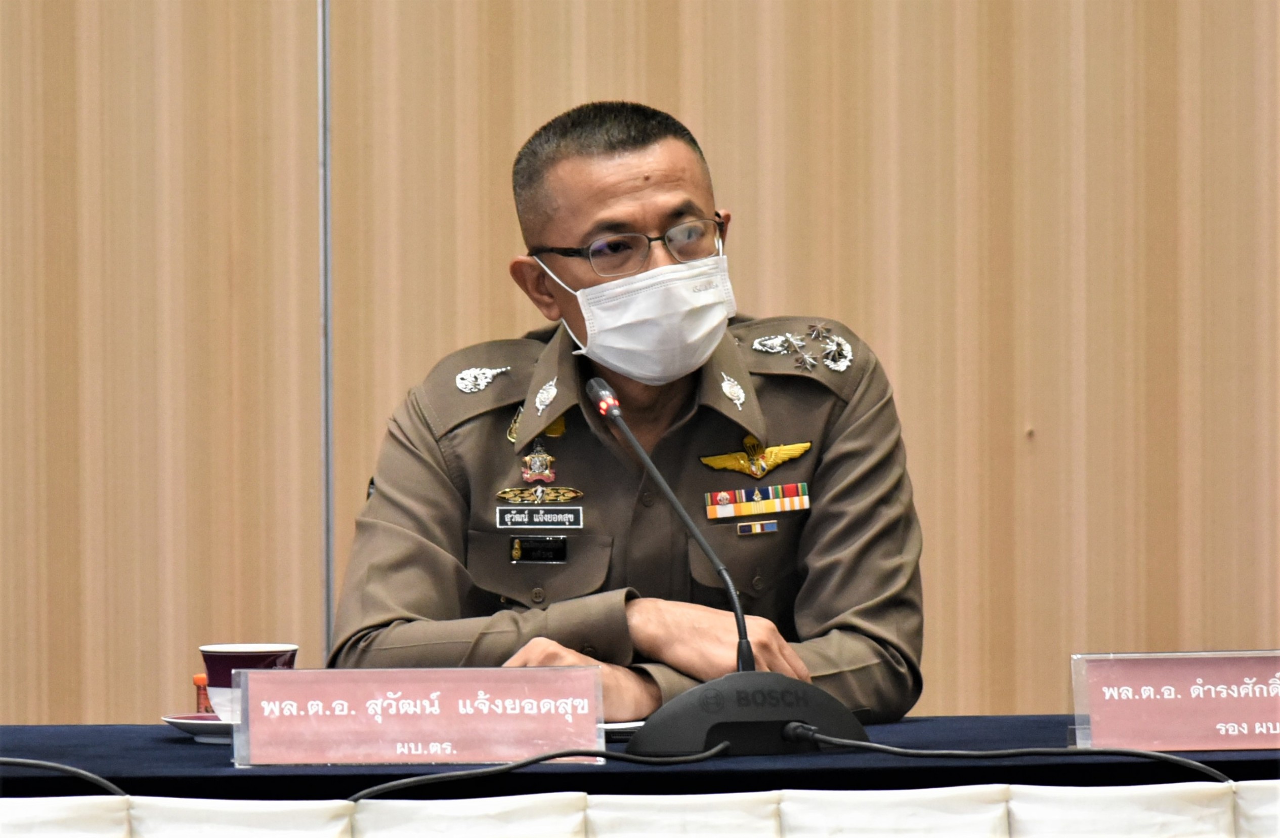 ผบ.ตร.ยันต้องใช้เวลาพิจารณา  อัยการสั่งไม่ฟ้อง “ธนาธร” ซุกหุ้นสื่อ 