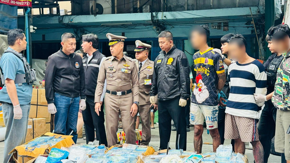 แกะรอยขยายผลกลุ่ม "นักบิน" ทลายเครือข่ายตัดวงจรไอซ์ล็อตมหึมา สกัดแผนทะลักเข้ากรุงเทพฯ