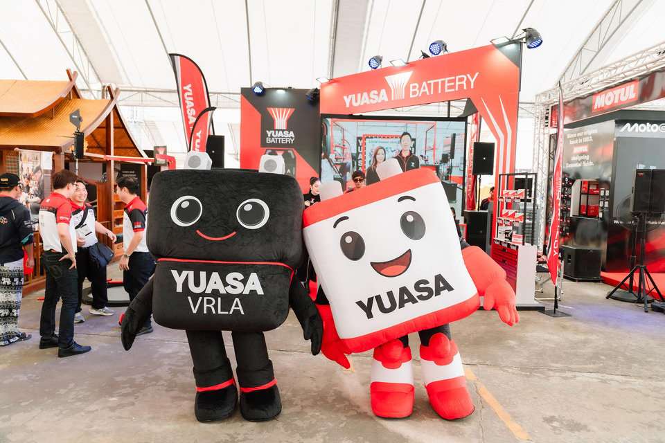 ยัวซ่าแบตเตอรี่ เปิดตัว Mascot สุดน่ารัก “ยูโตะ และ โมโตะ” ครั้งแรกในงาน PT Grand Prix of Thailand 2026