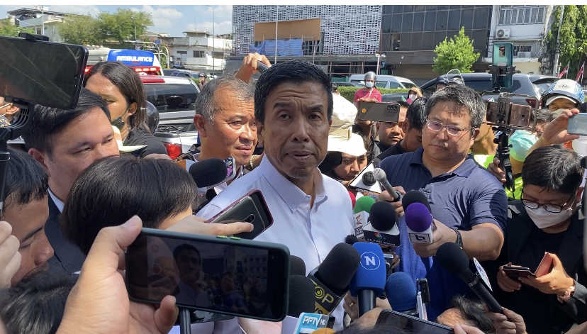 “ชัชชาติ” พร้อมเยียวยาผู้บาดเจ็บ-เสียชีวิต เหตุถังดับเพลิงระเบิด