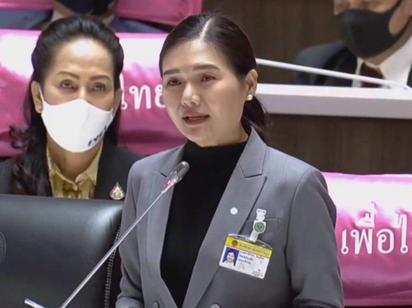 ส.ส.หญิง พท.รุมเหน็บรัฐบาลทำงาน "นิวนอมอล" เอาปลัดนำรมต. แจกเงินแถมหนี้