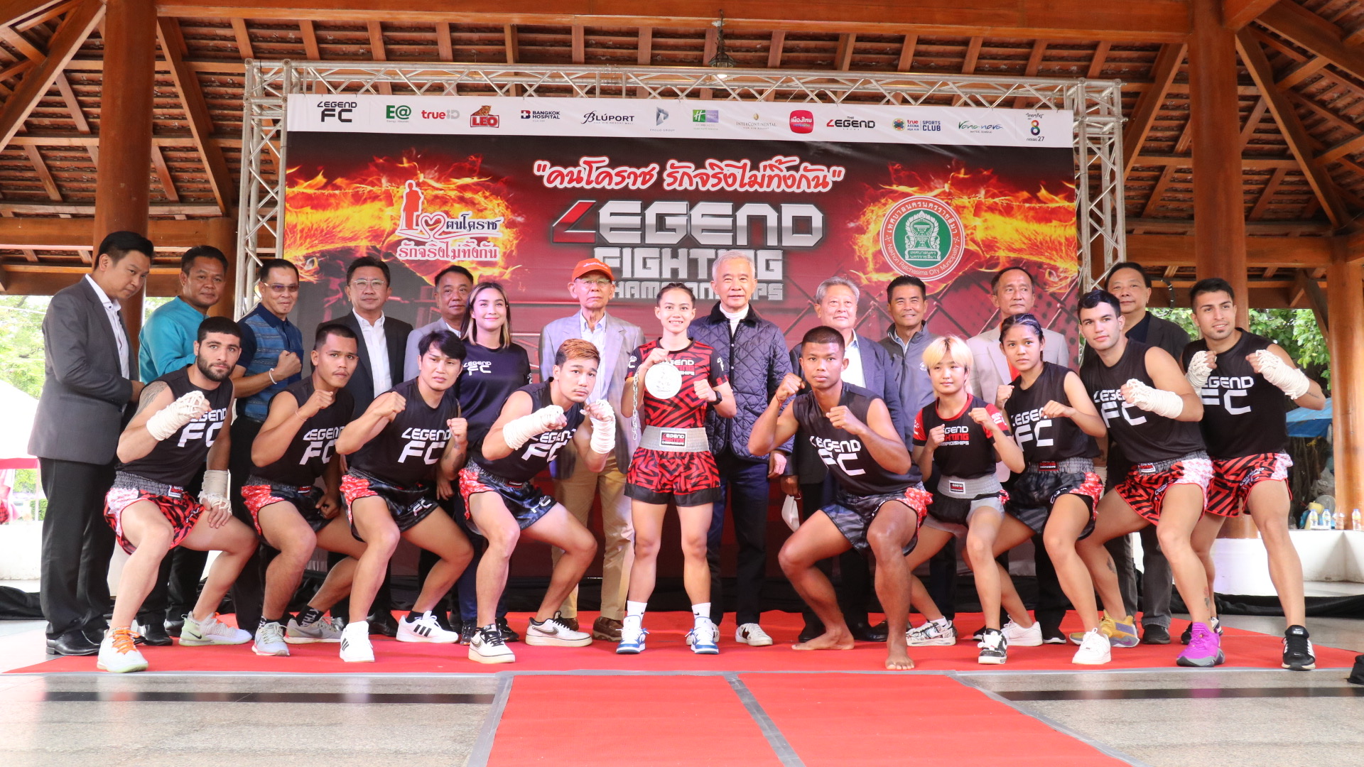 ‘สุวัจน์’ควง ‘เทวัญ’ จุดประกาย "มวยไทย-MMA" จัดนักชกไทยปะทะต่างชาติ 9 คู่ ข้างลานย่าโมโคราช