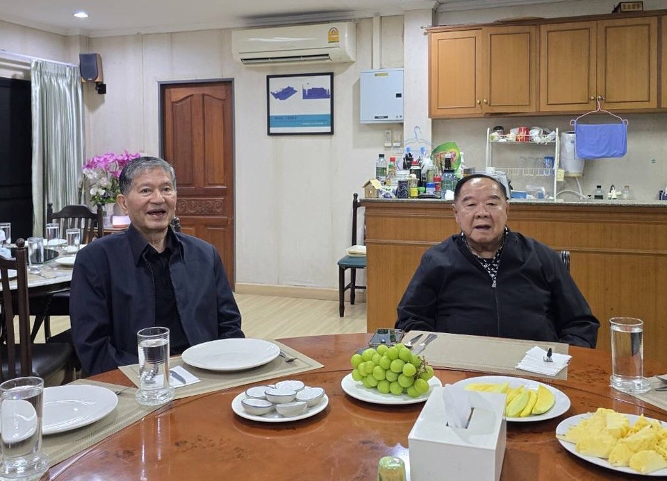 มาตามนัด! “เฉลิม” รุดป่ารอยต่อฯ สมัครพลังประชารัฐ จุดกระแสการเมืองเดือดอีกครั้ง