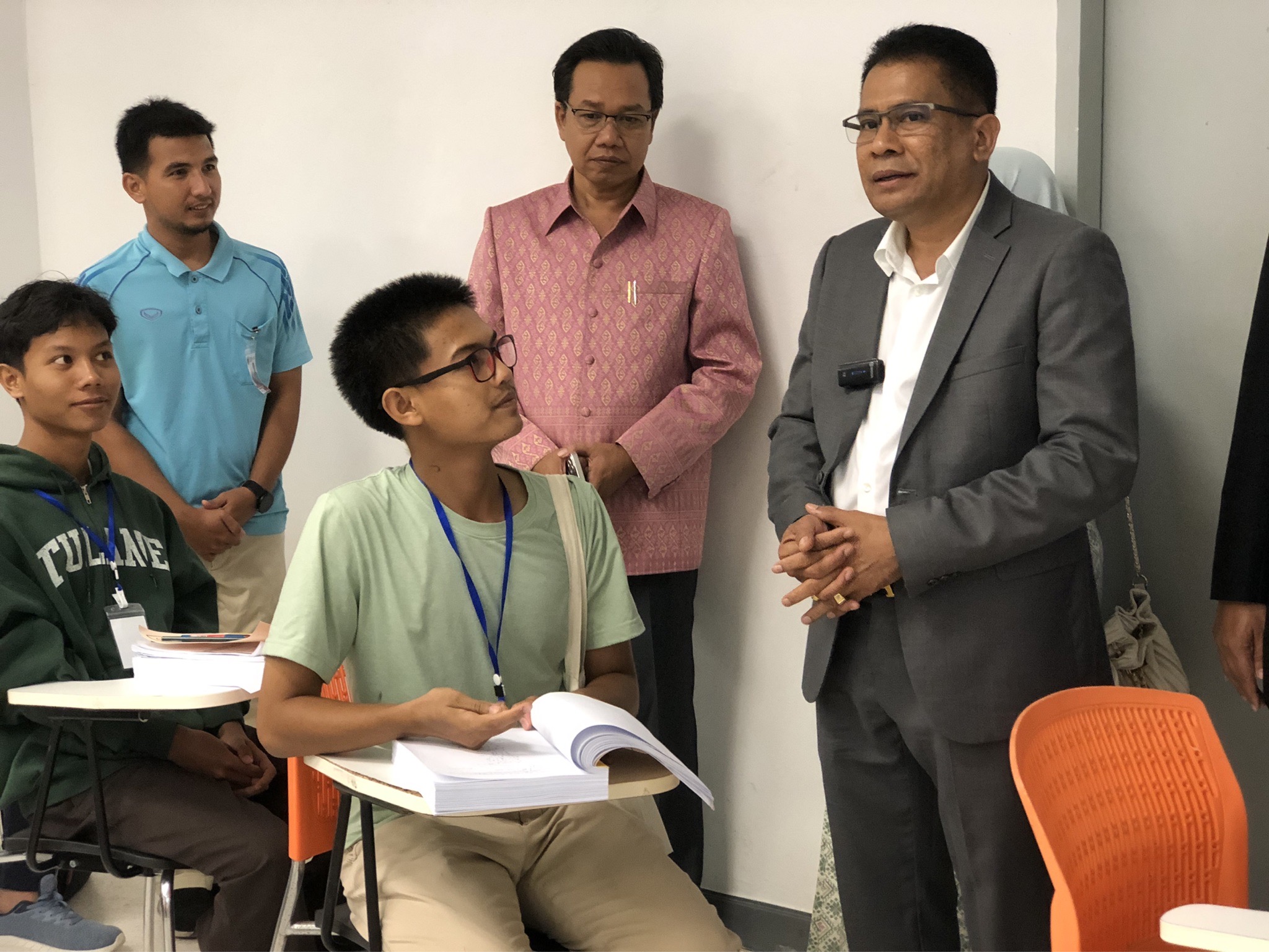 รองเลขาธิการ กช. ล่องใต้ตรวจเยี่ยมค่ายพรีโอลิมปิกวิชาการฯ ปี 5 