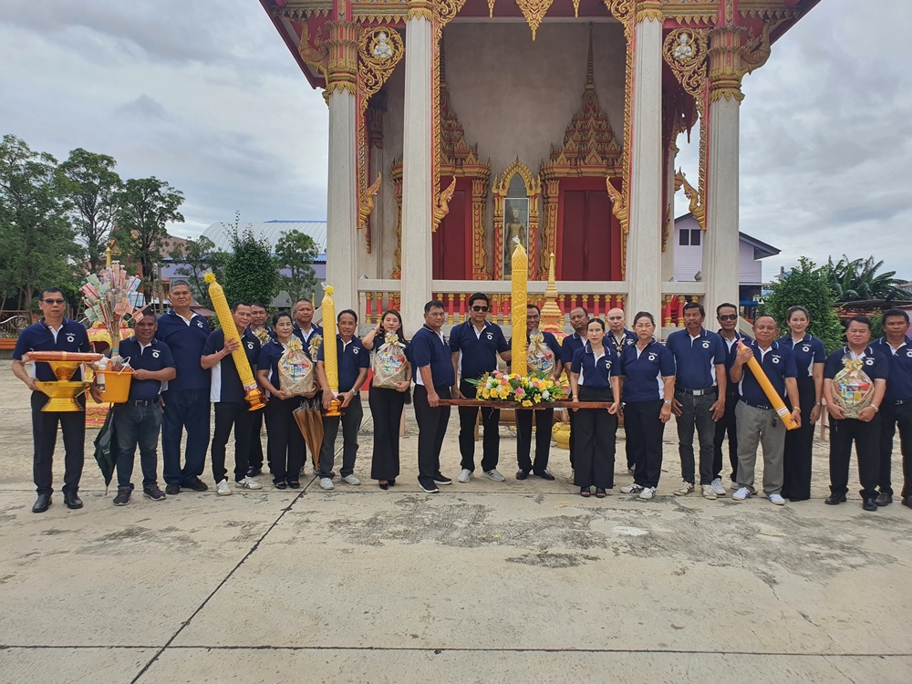 เทศบาลเมืองแพรกษาใหม่ ร่วมกับชาวชุมชน จัดกิจกรรมแห่เทียนพรรษา