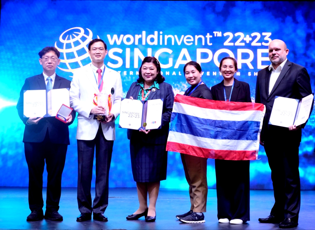 คณะแพทยศาสตร์ศิริราชพยาบาล ม.มหิดล คว้ารางวัลสูงสุด Grand Prize ในงาน “WorldInvent Singapore 22+23” (WoSG) ณ สาธารณรัฐสิงคโปร์