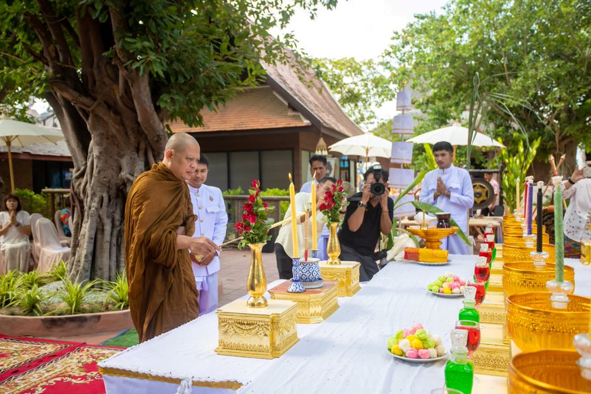 ผู้บริหารไทธานีพัทยาบวงสรวงเบิกเนตรองค์องค์ท้าวเวสสุวรรณและทอดผ้าป่าสามัคคีสร้างพระนั่งเมืองวัดพุทธวนาราม จ.มหาสารคาม
