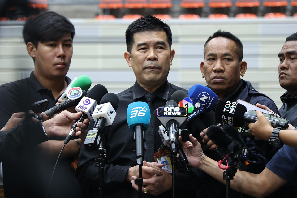 "ผอ.กกต.กทม." แจง "พรรคประชาชน" เปลี่ยนตัวผู้สมัคร สส.กทม.เขต 33 ชี้ทำได้ตามกฎหมาย ได้หมายเลขเดิม 