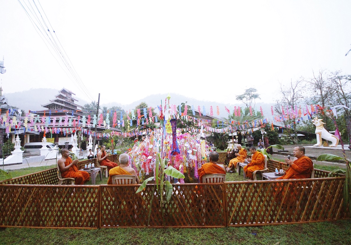 ชุมชนคุณธรรมบ้านผาบ่องสืบสานงานประเพณีบูชาเจดีย์ทราย ประจำปี 2566 