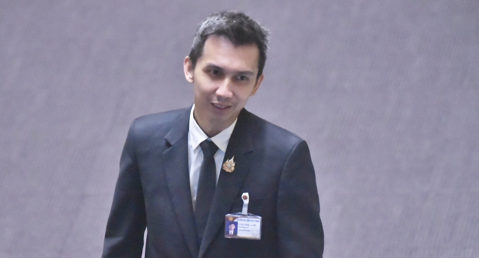 เปิดมติสภาฯ อุ้ม "ชนนพัฒฐ์" 308 เสียง "ปีกรัฐบาล-กล้าธรรม" พรึ่บ ใช้เอกสิทธิ์สส.ไม่ส่งตัวให้ดีเอสไอ ดำเนินคดี