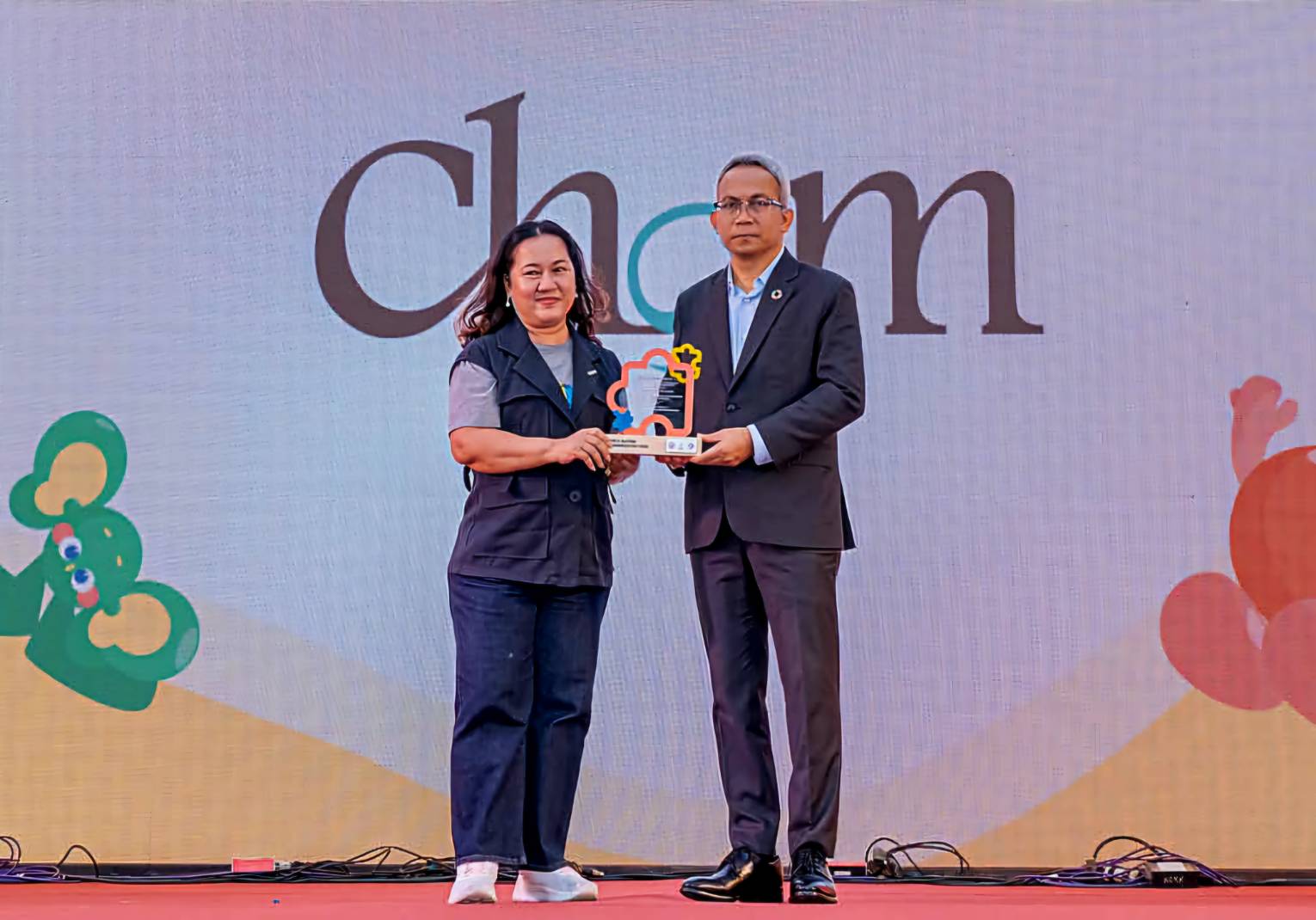 “ชมพีอาร์” ร่วมเป็นส่วนหนึ่งในการสร้างสังคมที่เปิดกว้าง เห็นคุณค่าของความแตกต่าง รับโล่ “หน่วยงานที่สนับสนุนการส่งเสริมพัฒนาคุณภาพชีวิตบุคคลออทิสติก”