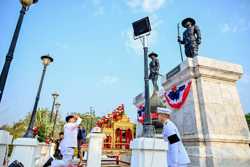 “อ่างทอง”จัดรัฐพิธีถวายราชสักการะ “สมเด็จพระนเรศวรมหาราช” รำลึกพระมหากรุณาธิคุณ