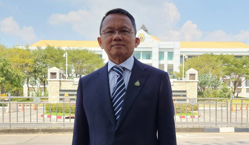 "สมศักดิ์" บุกร้อง "จนท.ป.ป.ช." ถามชี้นำ ปมขอพระราชทานอภัยโทษ หลังยัดคำถามราชทัณฑ์ รมต.เป็นการสั่งการหรือไม่