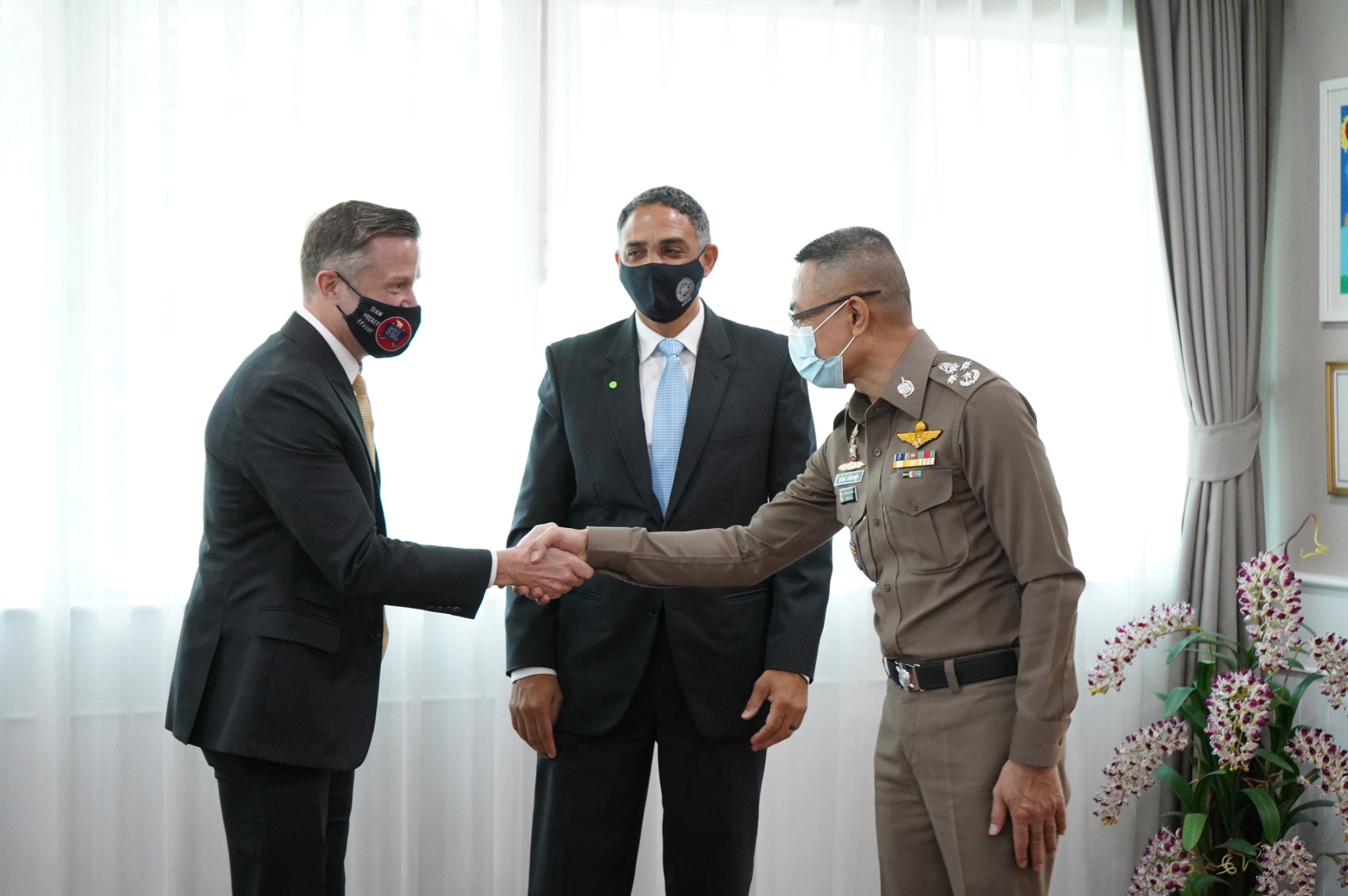 ผอ. FBI ส่งตัวแทนเข้าหารือ"บิ๊กปั๊ด"ยกระดับความร่วมมืออาชญากรรม  การค้ามนุษย์ข้ามชาติ และพัฒนาการฝึกอบรมตำรวจไทย-สหรัฐ