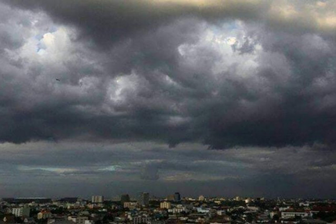 กรมอุตุฯเตือนภัยพายุฤดูร้อนถล่มเหนือ-กลาง-อีสานอ่วม!