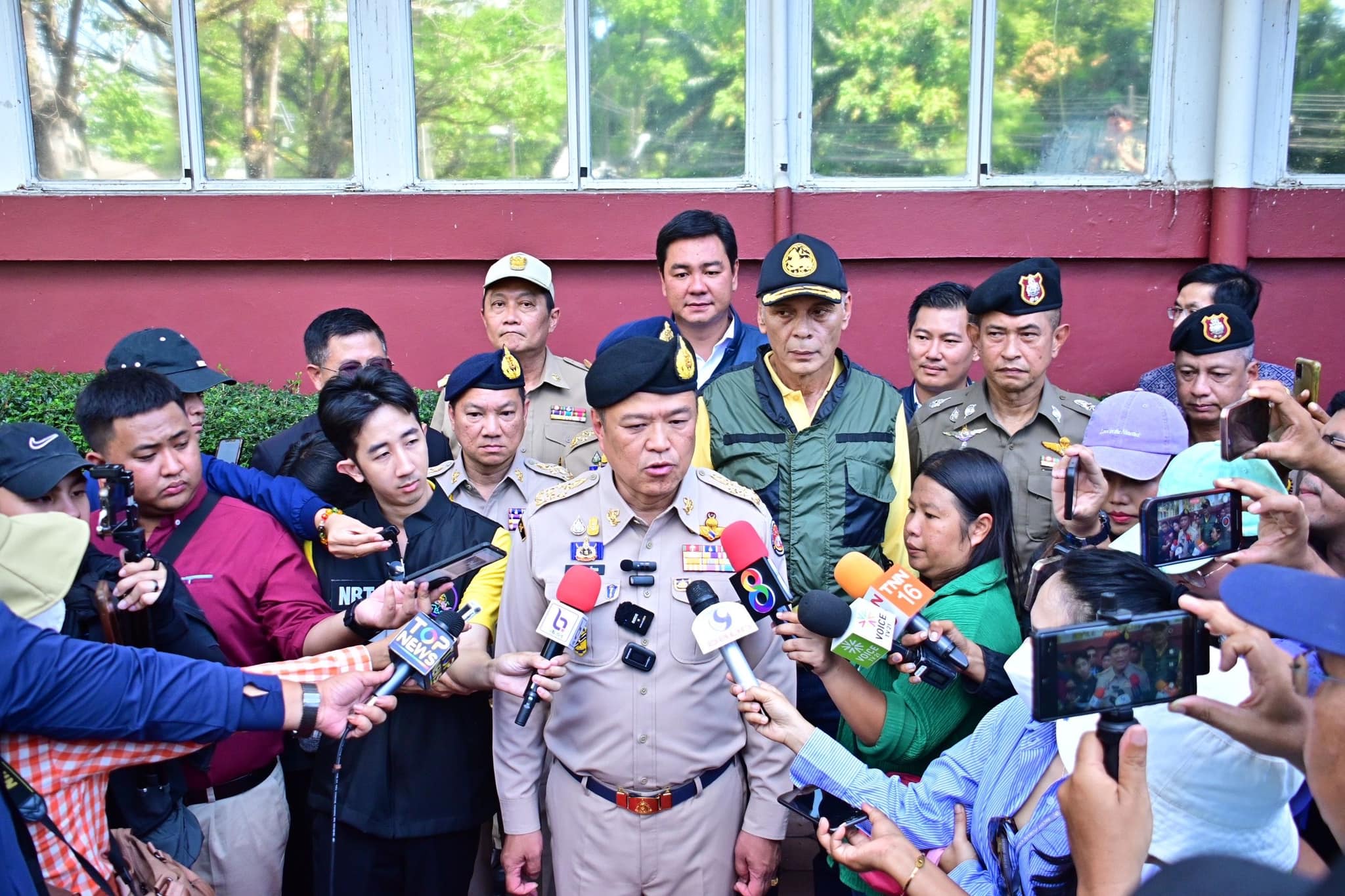 "อนุทิน" เชื่อ "กฤษฎา" ลาออกรมช.คลัง ไม่กระทบการทำงานรัฐบาล ย้ำ "ภท." ตอนนี้ยังดีอยู่ 