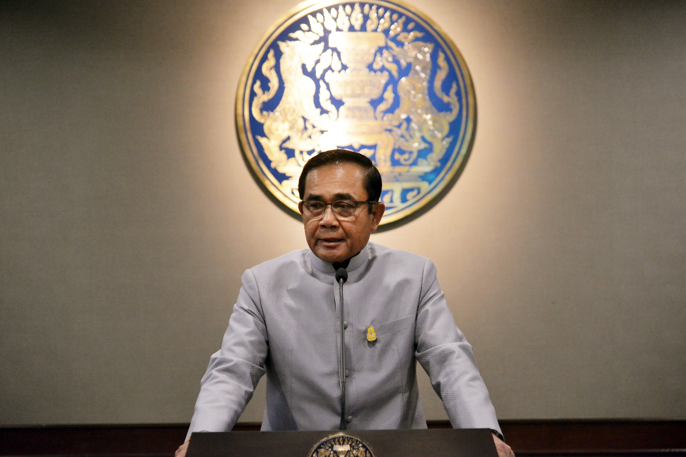 นายกฯ เผย ผบ.ตร. ไม่ได้ลาออก แค่ออกจากบอร์ดการบินไทย