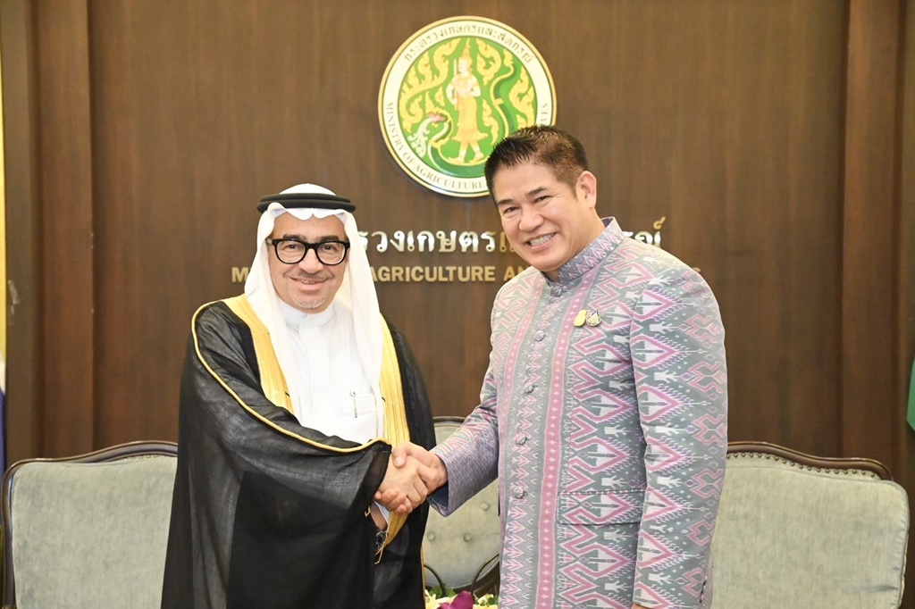 "รมว.ธรรมนัส" รุกส่งออกสินค้าต้นไม้บุกตลาดซาอุฯ หวังพลิกทะเลทรายเป็นสีเขียว