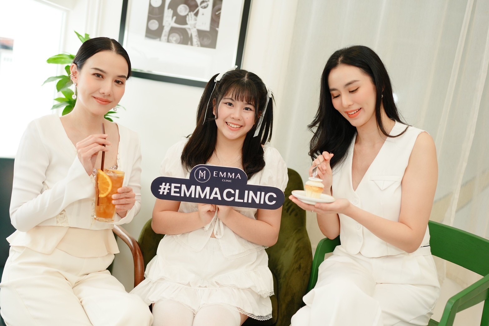 ชวนรู้จักศัลยกรรมตาสองชั้นเทคนิค Milli Eyes by EMMA #EMMACLINIC 