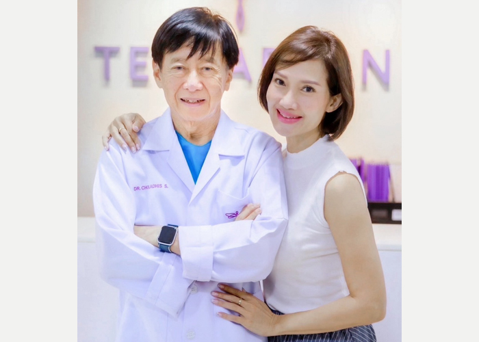 'ดี้ ชนานา' อวดผิวหน้าสวยฉ่ำ หลังอัพหน้าเด็กด้วย “Fat Stem Cell” นวัตกรรมใหม่จาก “ธีรพร”