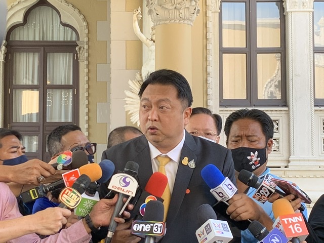 "สุชาติ" ยันจ็อบเอ็กซ์โป ประสบความสำเร็จ จ้างงานแล้วเกือบ 4 แสนตำแหน่ง ลั่นมีงบจ้างงานเด็กจบใหม่รองรับเม.ย.64
