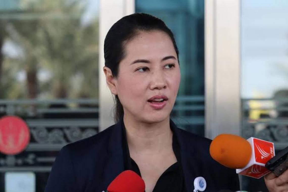 'ปารีณา' ไม่ไว้ใจ 'ชัชชาติ' ฝาก 'ก้าวไกล'  นั่งเก้าอี้ประธานสภากทม.สอบงบมหาศาล