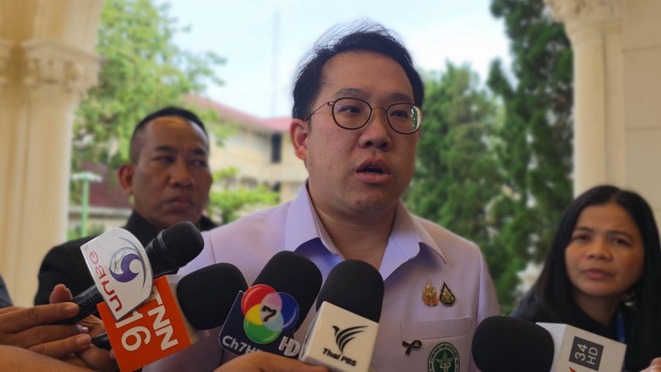 “รมว.สธ.” ระบุ กู้ไฟโรงพยาบาลหาดใหญ่ได้แล้ว แต่ยังไม่ค่อยเสถียร เร่งขนย้ายผู้ป่วยไปรพ.ใกล้เคียง พร้อม ขอฮ.ขนย้ายผู้ป่วยเพิ่ม
