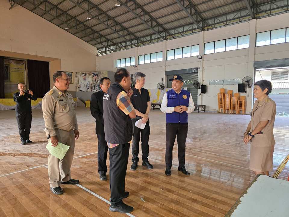 ผู้ว่าฯ ประจวบฯ ลงพื้นที่ตรวจเข้มเลือกตั้งล่วงหน้า “ปราณบุรี” คึกคักสุดในจังหวัด ผู้ใช้สิทธิเกือบ 9 พันคน