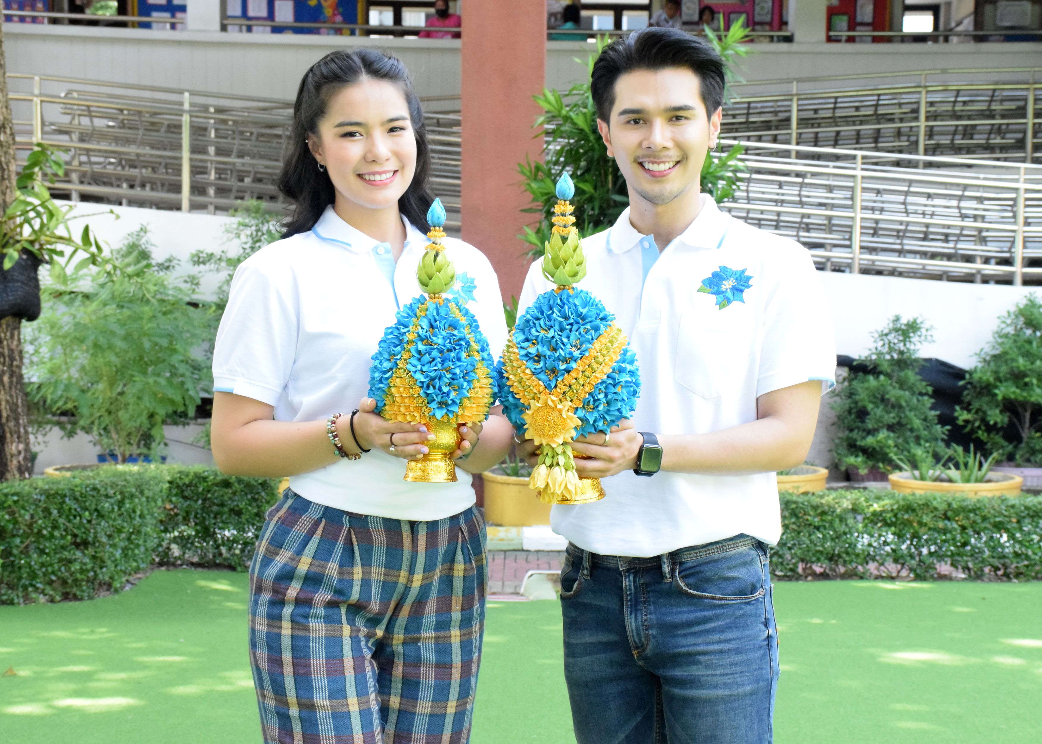 สภาสังคมสงเคราะห์ฯ รณรงค์อุดหนุนผลิตภัณฑ์ดอกแก้วกัลยา เนื่องในวันคนพิการ ประจำปี 2563 