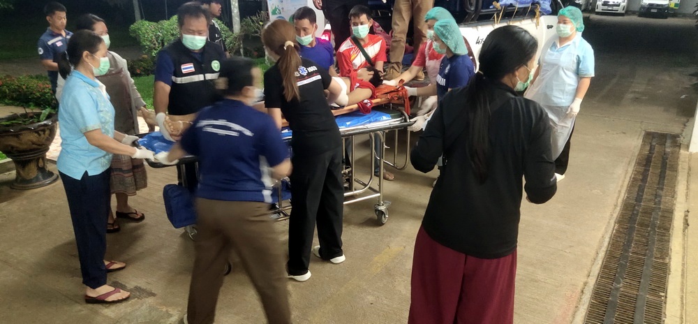 กองทัพเมียนมา ถล่มกะเหรี่ยงหนักส่งรักษาในไทย