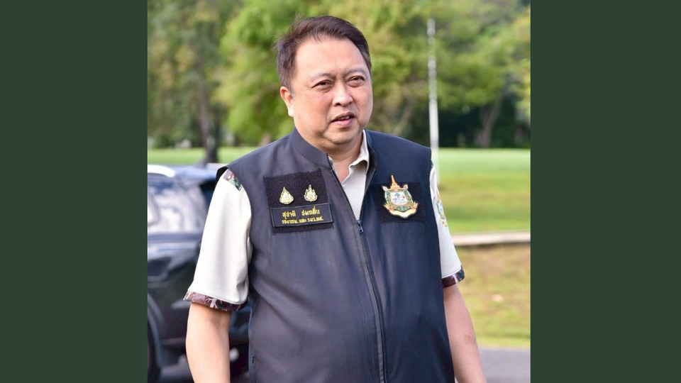 กรมทรัพยากรน้ำบาดาล ส่งรถ RO–รถน้ำ 13 คัน ช่วยผู้ประสบภัยน้ำท่วมสงขลา