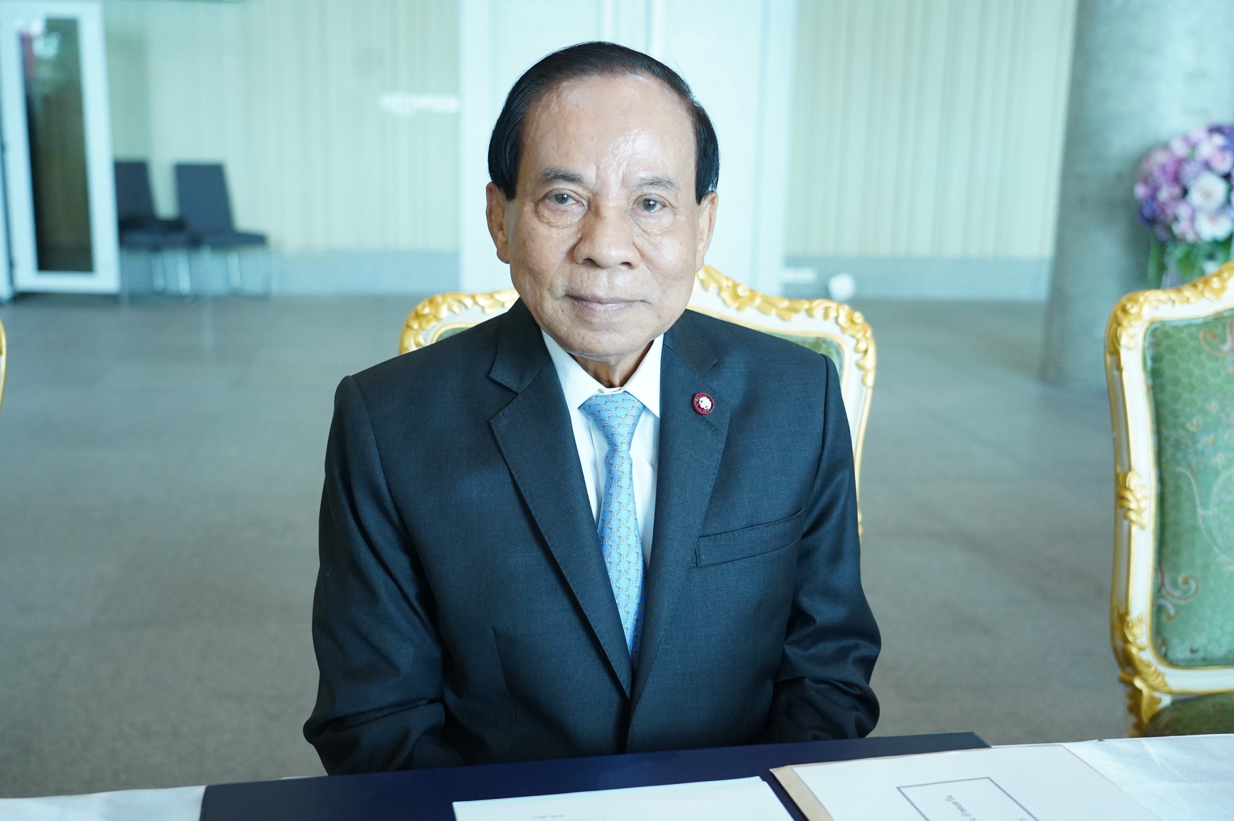 "36 สว.อิสระ" รับส่งคนดีลกลุ่มสีน้ำเงินดัน  "บุญส่ง” นั่งรองประธานวุฒิฯ 