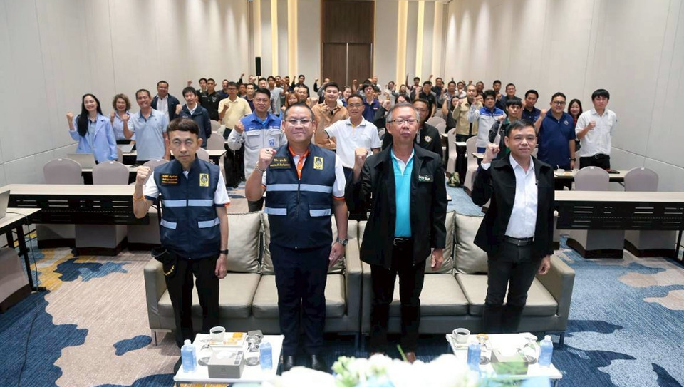 สมาคมเพื่อนชุมชน อบรมแผนฉุกเฉินชุมชน-โรงเรียน ยกระดับความปลอดภัยมาบตาพุด