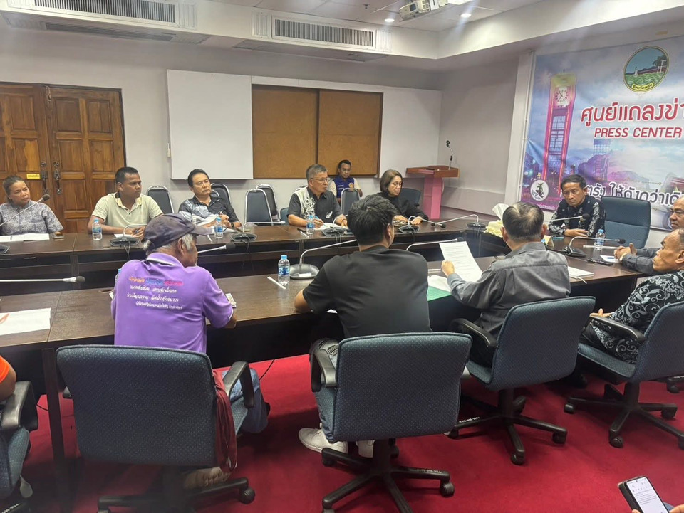 ตรัง เร่งวางแผนขับเคลื่อนเศรษฐกิจฐานราก จับมือภาคเอกชนเดินหน้าสร้างรายได้สู่ชุมชน 