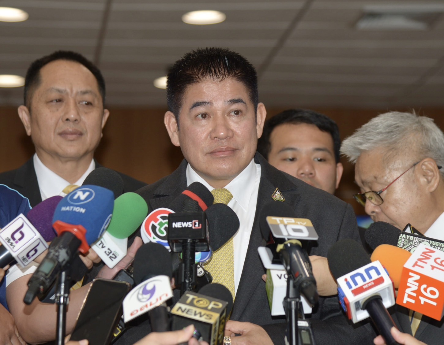 "ธรรมนัส" แจงไปราชการต่างประเทศ ไม่ได้ร่วมงานบวงสรวงพปชร.เผย "เศรษฐา" ไม่ติดใจข่าวคว่ำพรบ.งบฯ67 ดัน "บิ๊กป้อม" 