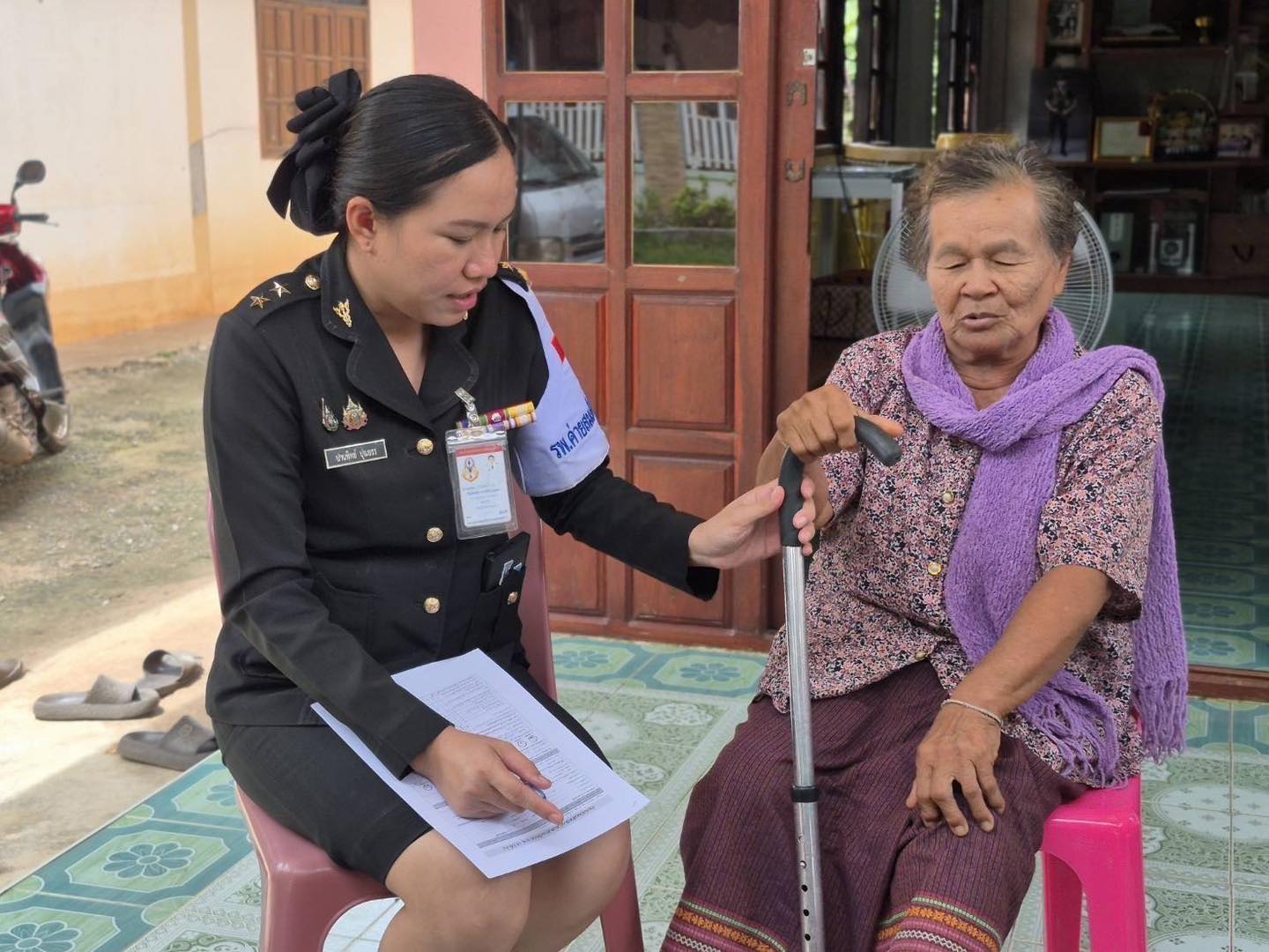 "กองทัพบก" ทีม M-MCATT  ลงพื้นที่เยี่ยมและประเมินสุขภาพจิต ครอบครัวกำลังพลที่สูญเสีย 