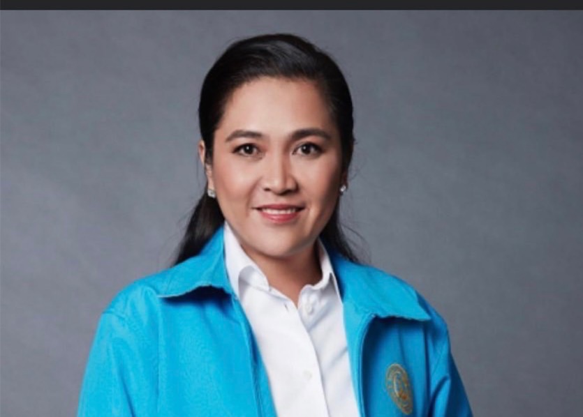 กระบี่เดือด!! "พิมพ์รพี" ยืดอกรับเป็น ส.ส.เสาไฟฟ้าส่องสว่างนำปชช.ออกจากความมืด