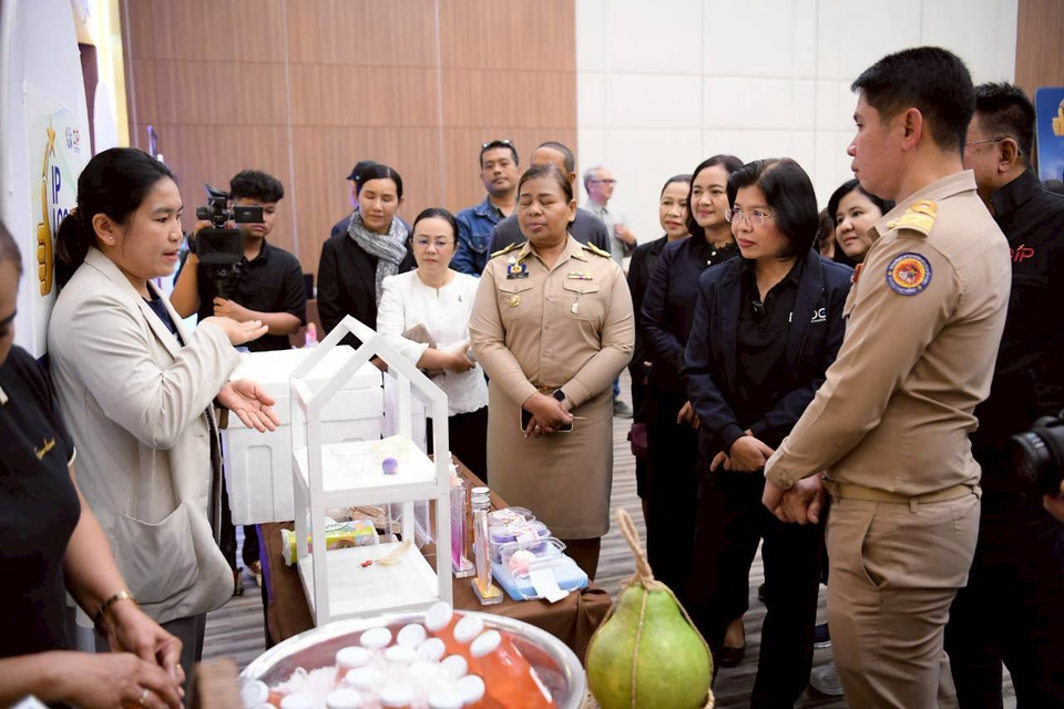 กรมทรัพย์สินฯ ปักหมุดนครศรีฯ ลุย “IP Local Hero” ปี 6 ปั้น “ฮีโร่คนคอน” ใช้ทรัพย์สินทางปัญญาอัพเกรดสินค้าย่านท่องเที่ยว