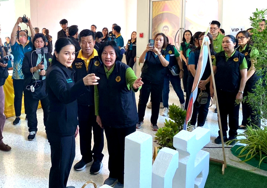 รองเลขาฯ ส.ป.ก. ร่วมคณะ "รมว.กษ." ลงพื้นที่ตรวจราชการขอนแก่น