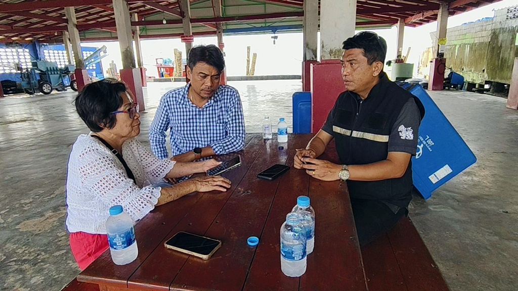ภรรยาเจ้าของเรือประมงไทย วอนรัฐบาลเร่งเจรจา 4 คนไทยกลับประเทศ