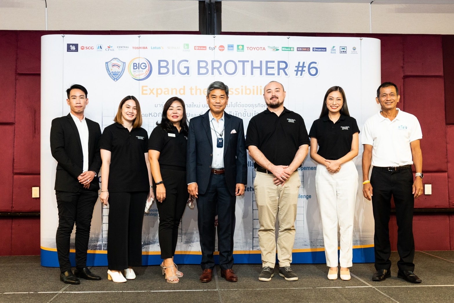 "ท็อปส์" จับมือหอการค้าไทยสานต่อโครงการ Big Brother ปีที่ 6 นำผู้บริหารระดับท็อปร่วมเป็นพี่เลี้ยง ถ่ายทอดกลยุทธ์ธุรกิจ ติดปีก เสริมแกร่งเอสเอ็มอี