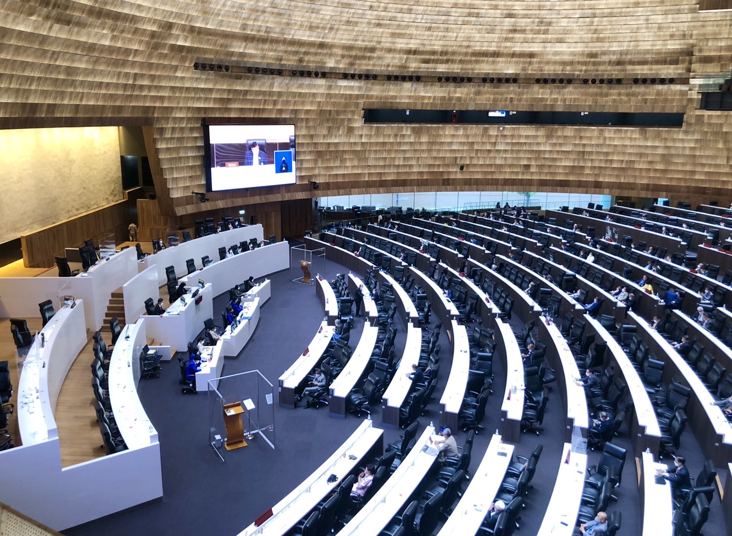 "รัฐสภา" มีมติ 467ต่อ 25 ถอนร่างกม.กฎหมายเลือกตั้งส.ส.ออกไปให้กมธ.ไปพิจารณาใหม่