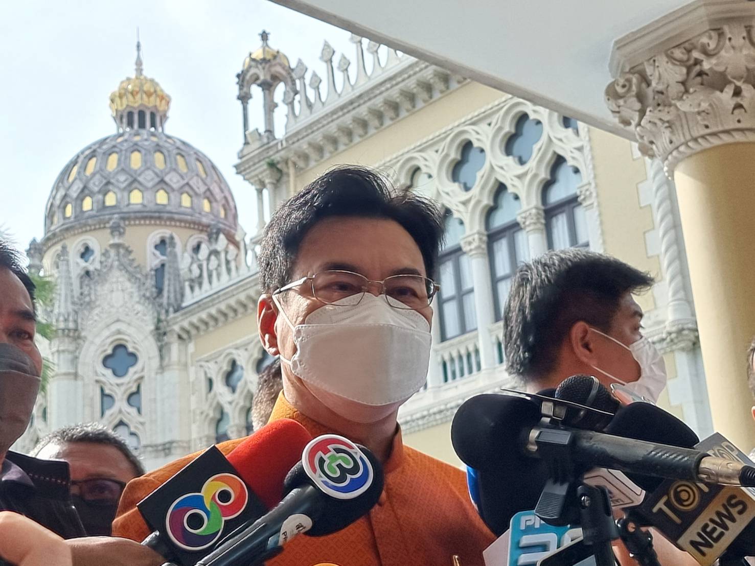 "จุรินทร์" ย้ำปชป.เตรียมพร้อมเลือกตั้งคืบหน้าก่อนกกต.ส่งหนังสือแจ้ง  ทุกพรรคมีสิทธิ์ส่งคนชิงนายกฯ