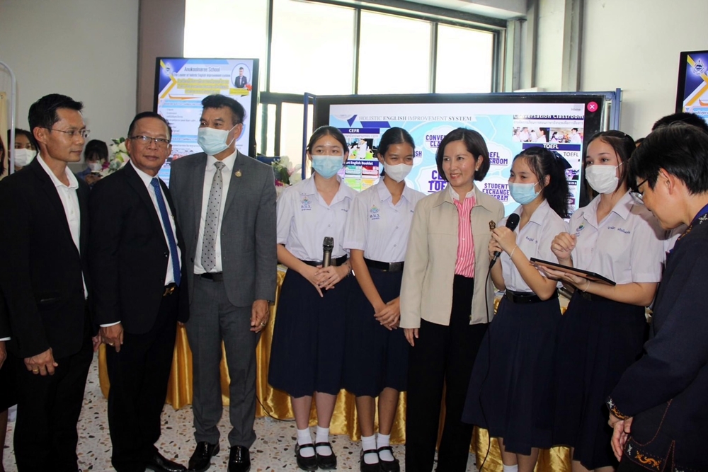รมว.ศธ. ลงพื้นที่กาฬสินธุ์ ติดตามงานตามนโยบายกระทรวงศึกษาธิการ