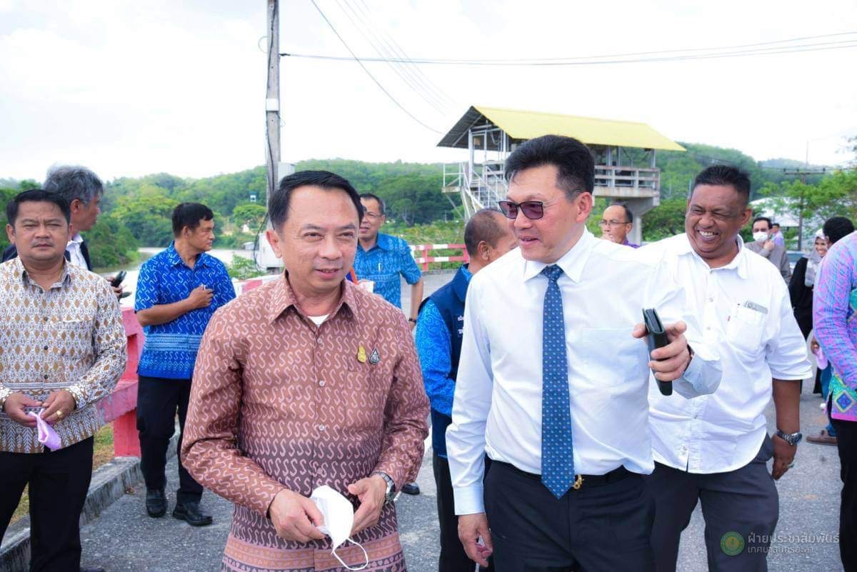 "อธิบดีกรมโยธาฯ" ลงพื้นที่ตรวจความคืบหน้าโครงการก่อสร้างวางระบบป้องกัน และแก้ปัญหาอุทกภัยในจ.ยะลา