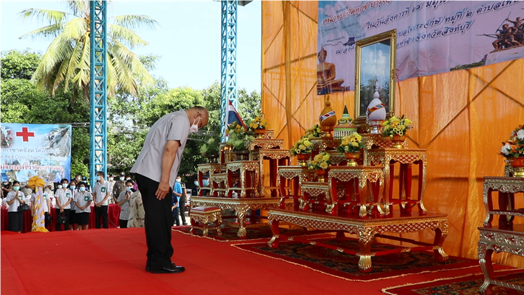 จังหวัดสิงห์บุรีร่วมกับหน่วยแพทย์อาสา พอ.สว. ออกหน่วยบำบัดทุกข์บำรุงสุขสร้างรอยยิ้มให้ประชาชน
