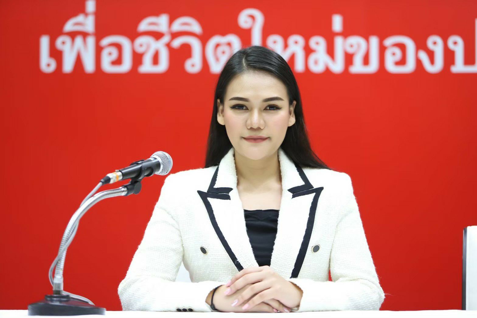 "เด็กเพื่อไทย" ติงผู้มีอำนาจควรเปิดโอกาส "แพทองธาร" ทำงานการเมืองสร้างสรรค์ เชื่อประชาชนจะเป็นคนตัดสินเองได้