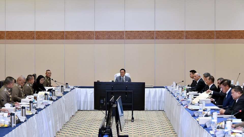 ก.ตร. ถกเลือก ผบ.ตร. คนที่ 16 “อนุทิน” นั่งประธาน 4 รอง ผบ.ตร. ชิงเก้าอี้ใหญ่