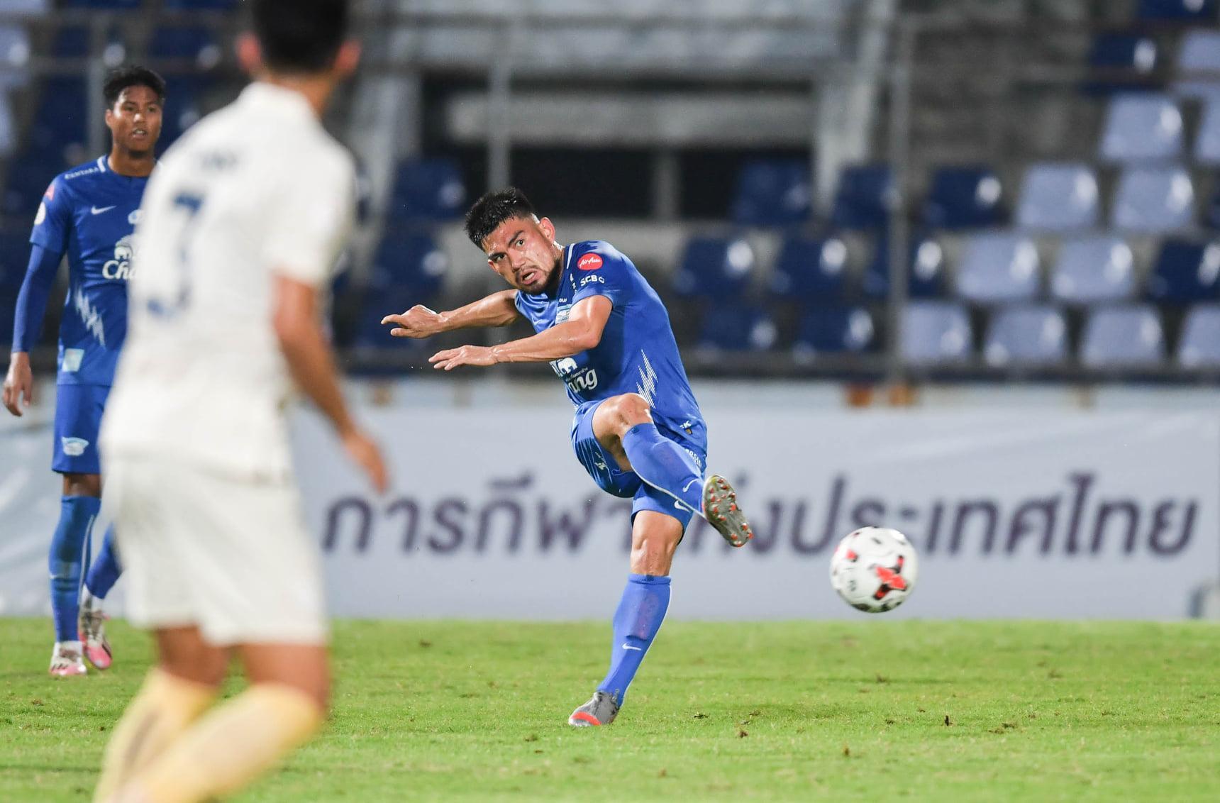 "รังสรรค์" นักเตะไทยค่าเฉลี่ยทำฟาวล์ต่อเกมมากที่สุดของไทยลีก